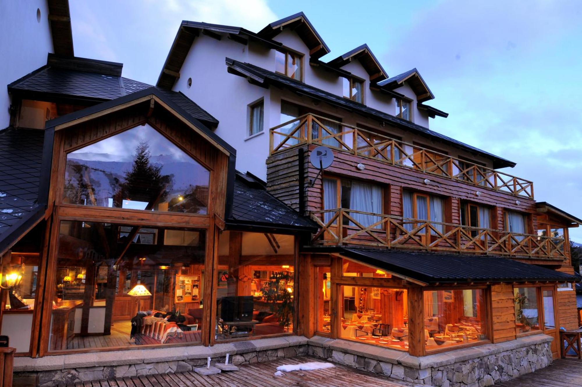 Hotel Punta Condor Cerro Catedral Exterior photo