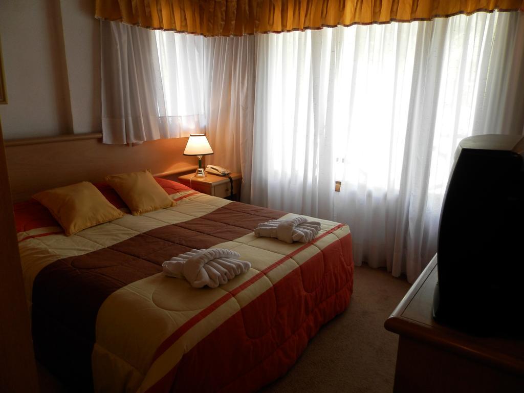 Hotel Punta Condor Cerro Catedral Exterior photo